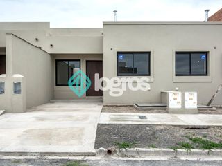Foto 1 de Casa a estrenar en venta de en Vía Aurelia
