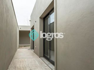 Foto 27 de Casa a estrenar en venta de en Vía Aurelia