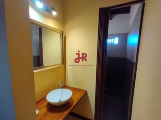 Foto 19 de CODIGO 685 - CASA ALQUILER TEMPORARIO CON PILETA Y QUINCHO - OSTENDE