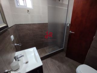 Foto 12 de CODIGO 685 - CASA ALQUILER TEMPORARIO CON PILETA Y QUINCHO - OSTENDE
