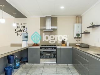 Foto 11 de Casa en venta de 3 dormitorios en Vía Aurelia, Salta