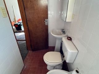 Foto 33 de Casa en venta de 1 dormitorio c/ cochera en La Plata