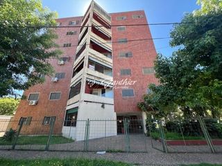 Foto 1 de Departamento en alquiler de 3 dormitorios c/ cochera en Campana