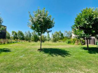 Foto 4 de Venta  Oportunidad. Lote El Naudir. Aguas Privadas.