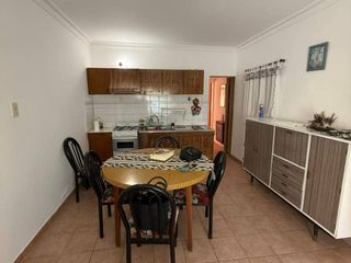Foto 6 de Casa en venta de 1 dormitorio c/ cochera en 9 de Noviembre