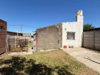 Foto 13 de Casa en venta de 1 dormitorio c/ cochera en 9 de Noviembre
