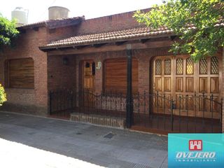 Foto 1 de Casa en venta de 2 dormitorios c/ cochera en Pacífico