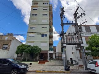 Foto 4 de Departamento 2 Ambientes Venta Ramos Mejía