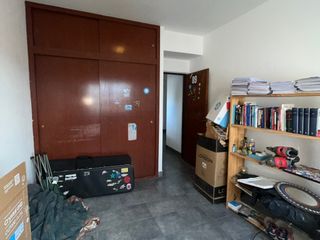 Foto 11 de Dúplex en venta de 4 dormitorios c/ cochera en Centro