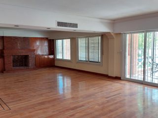 Foto 4 de Casa en alquiler de 4 dormitorios c/ cochera en Martínez