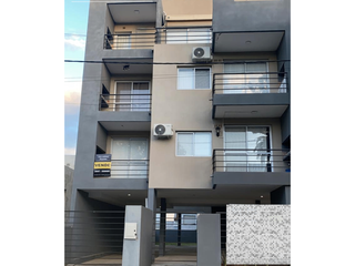 Foto 1 de Departamento en venta de 1 dormitorio c/ cochera - al frente - Colón.