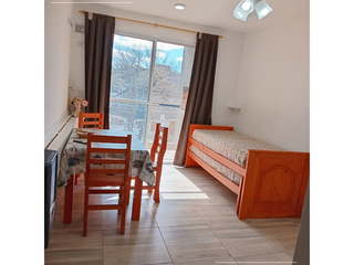 Foto 3 de Departamento en venta de 1 dormitorio c/ cochera - al frente - Colón.