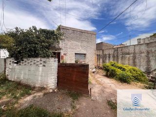 Foto 1 de Casa en venta de 2 dormitorios c/ cochera en Tiro Federal