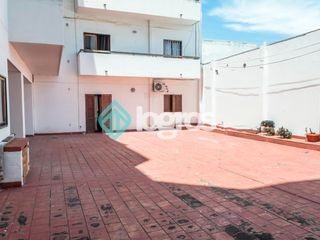 Foto 29 de Departamento en venta de 3 dormitorios con cochera en Microcentro - Salta