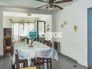Foto 6 de Casa en venta de 4 dormitorios en Barrio San Carlos, Salta