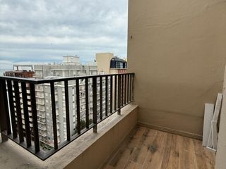 Foto 6 de Departamento de 3 ambientes a la calle con balcón y habitación en suite