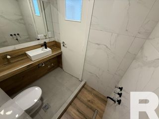 Foto 14 de Departamento de 3 ambientes a la calle con balcón y habitación en suite