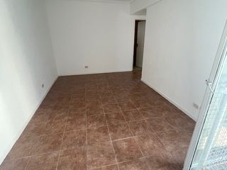 Foto 1 de Departamento en alquiler de 2 dormitorios en Balvanera