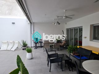 Foto 7 de Casa en venta de 4 dormitorios en Grand Bourg - Apta Credito