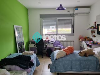 Foto 36 de Casa en venta de 4 dormitorios en Grand Bourg - Apta Credito