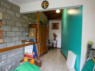 Foto 4 de Casa en venta de 3 dormitorios c/ cochera en Monte Hermoso