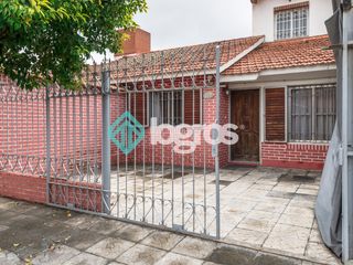 Foto 5 de Casa en venta de 3 dormitorios en Barrio San Carlos