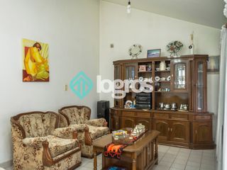 Foto 10 de Casa en venta de 3 dormitorios en Barrio San Carlos
