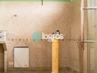 Foto 48 de Casa en venta de 3 dormitorios en Barrio San Carlos