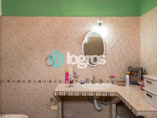 Foto 49 de Casa en venta de 3 dormitorios en Barrio San Carlos