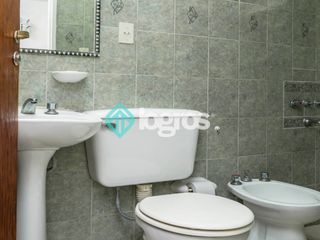 Foto 35 de Casa en venta de 3 dormitorios en Barrio San Carlos