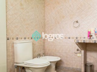 Foto 50 de Casa en venta de 3 dormitorios en Barrio San Carlos