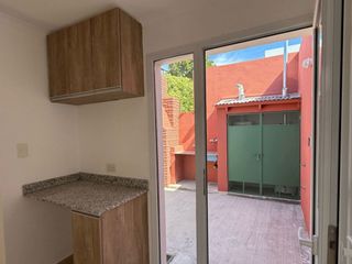 Foto 5 de Casa en venta de 3 dormitorios c/ cochera en Tandil