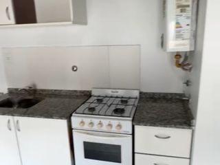 Foto 11 de Dpto Alquiler 1 dorm c/cochera, balcón, AA cortinas rollers Chacabuco 284 SMdTuc