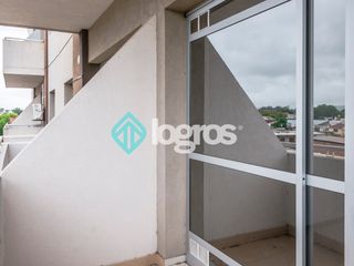 Foto 10 de Departamento en venta de 2 dormitorios con cochera en Salta