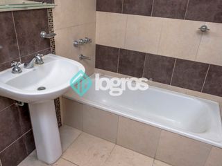 Foto 34 de Departamento en venta de 2 dormitorios con cochera en Salta