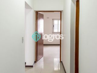 Foto 30 de Departamento en venta de 2 dormitorios con cochera en Salta