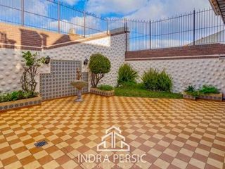 Foto 14 de VENTA APTO CRÉDITO Chalet San José Mar del Plata 4 ambientes con garaje y patio