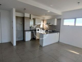 Foto 3 de Departamento en alquiler de 2 dormitorios c/ cochera en Nordelta El Palmar