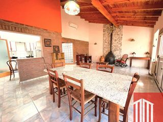 Foto 1 de Casa en venta de 3 dormitorios c/ cochera en Bella Vista