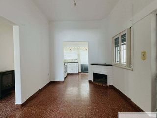 Foto 4 de Casa en venta de 2 dormitorios c/ cochera en San Martín