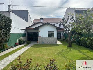 Foto 29 de Casa en venta de 3 dormitorios c/ cochera  doble  y quincho en Villa Primera