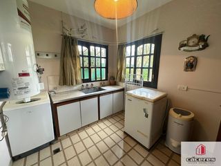 Foto 14 de Casa en venta de 3 dormitorios c/ cochera  doble  y quincho en Villa Primera