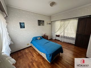 Foto 27 de Casa en venta de 3 dormitorios c/ cochera  doble  y quincho en Villa Primera