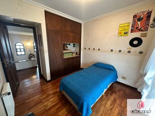 Foto 24 de Casa en venta de 3 dormitorios c/ cochera  doble  y quincho en Villa Primera