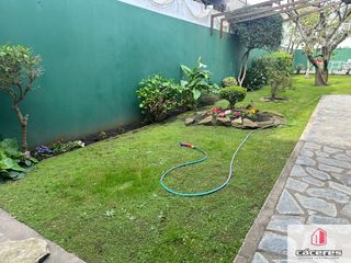 Foto 31 de Casa en venta de 3 dormitorios c/ cochera  doble  y quincho en Villa Primera