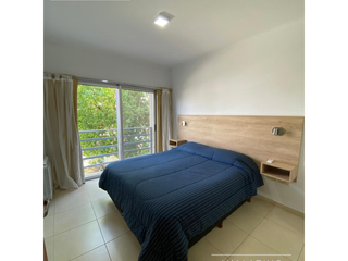 Foto 4 de Departamento en venta de 1 dormitorio c/ cochera en Colón