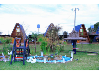 Foto 7 de Complejo de 6 cabañas con parque y piscina, Colón.