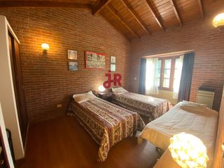Foto 18 de CODIGO 707 - CASA EN ALQUILER TEMPORARIO - ZONA GOLF -  PINAMAR - 4 HABITACIONES
