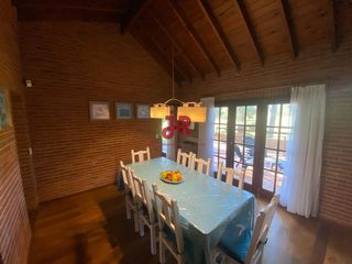 Foto 12 de CODIGO 707 - CASA EN ALQUILER TEMPORARIO - ZONA GOLF -  PINAMAR - 4 HABITACIONES