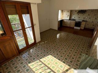 Foto 9 de Casa en venta de 6 dormitorios c/ cochera en Centro